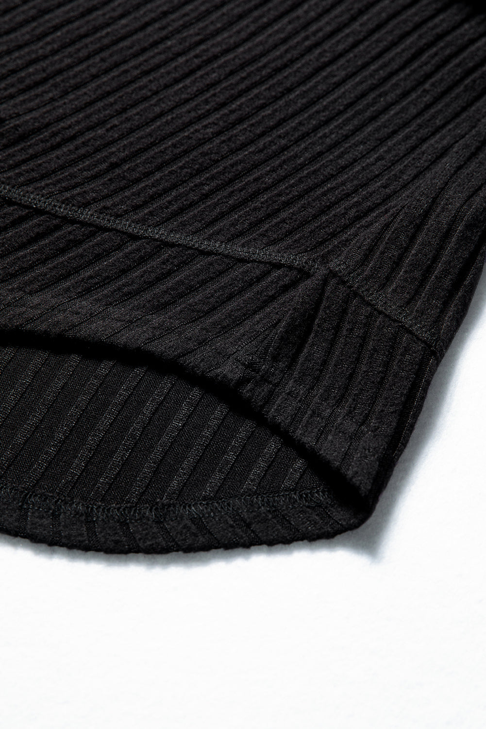 Jet Stream Ribbed Texture Round Neck Long Sleeve Rounded Hem Knit Top