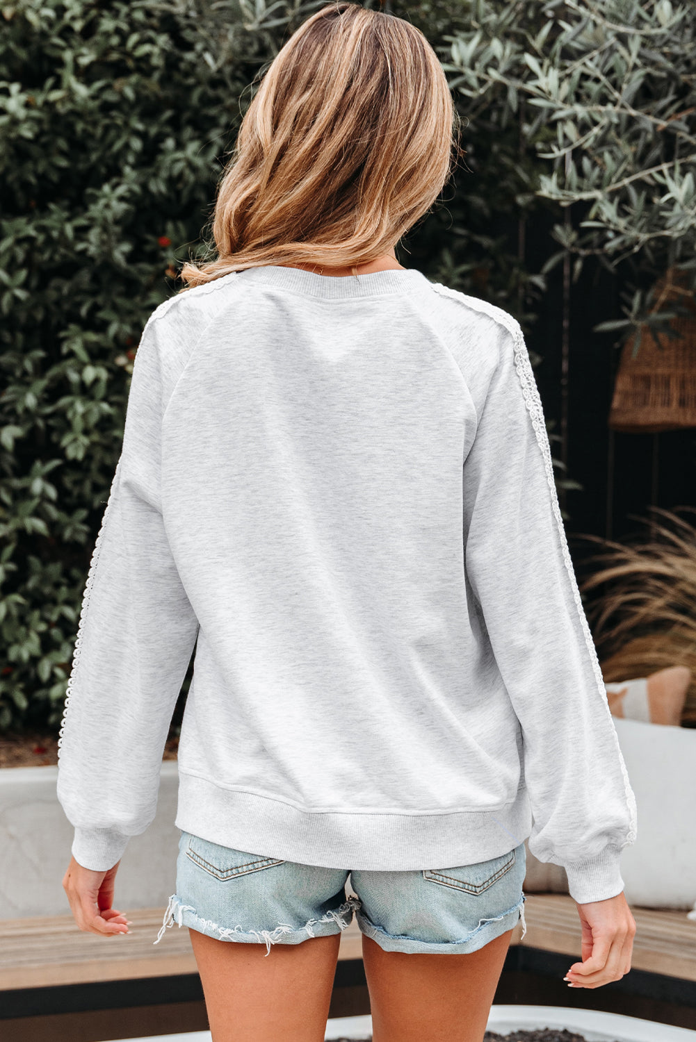 Light Grey Lace Patchwork Raglan Sleeve Crew Neck Sweatshirt
