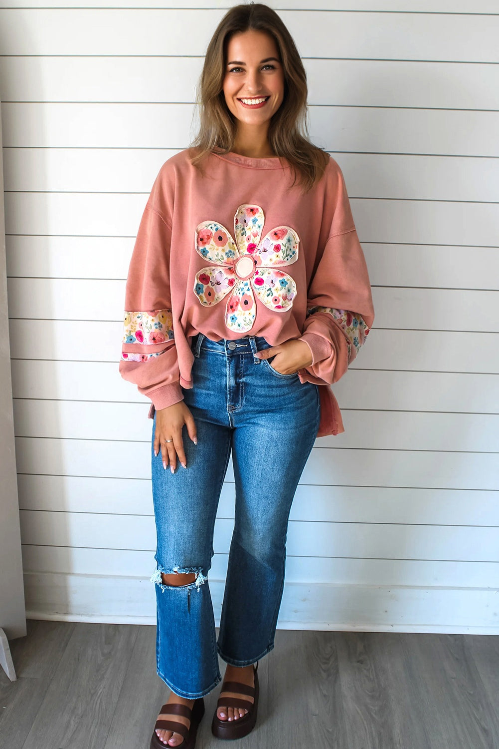 Wisteria Floral Applique Baggy Pullover Sweatshirt