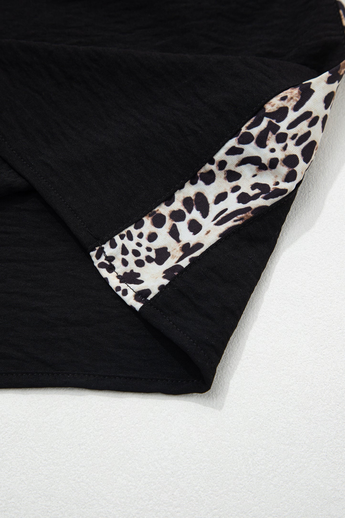 Black Plus Size Leopard Patchwork Round Neck Loose Tee
