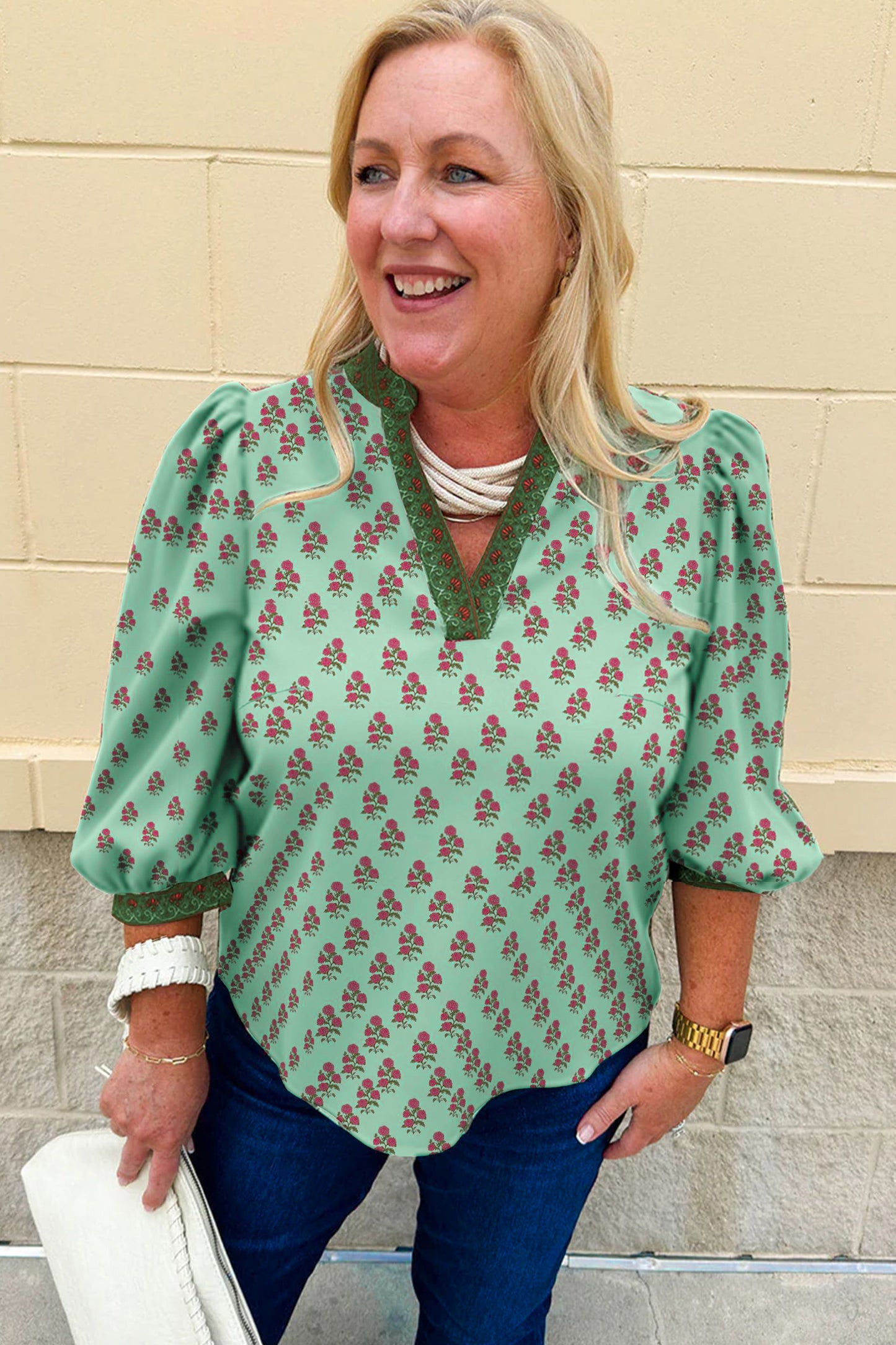 Green Plus Size Floral Print Contrast Trim V Neck Bracelet Sleeve Blouse