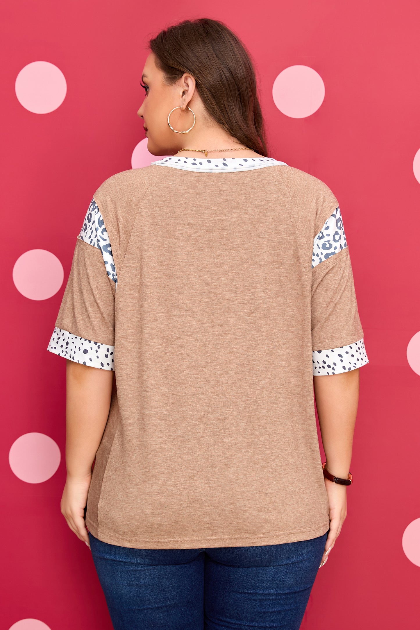 Chestnut Animal Color Block Patchwork Plus Size Tee