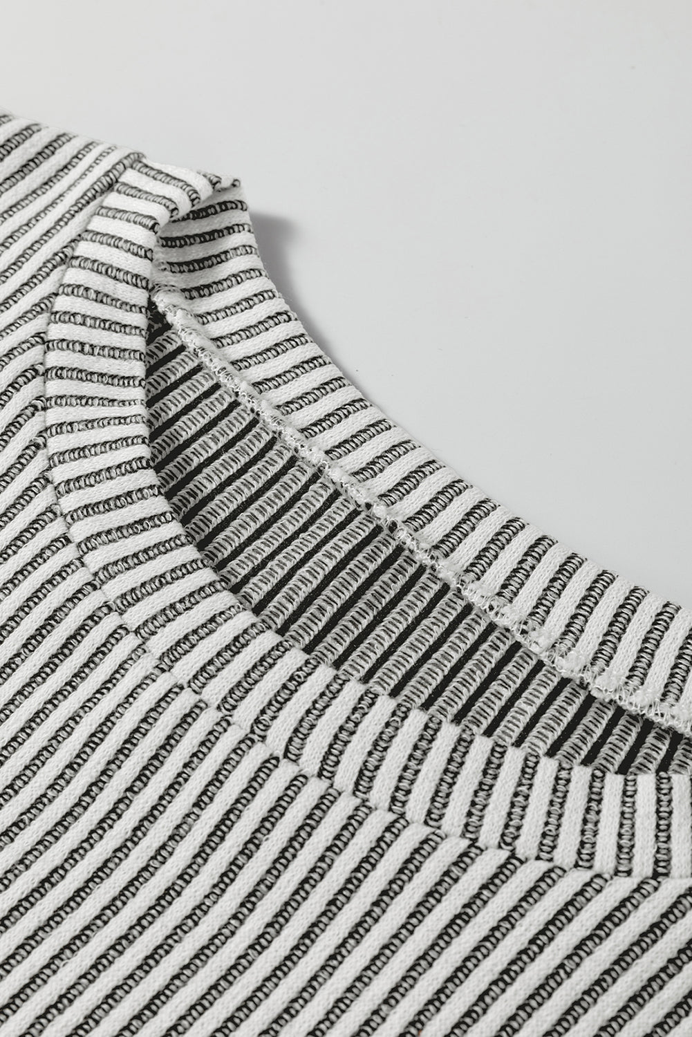 Gray Ribbed Knit Round Neck Long Lantern Sleeve Top