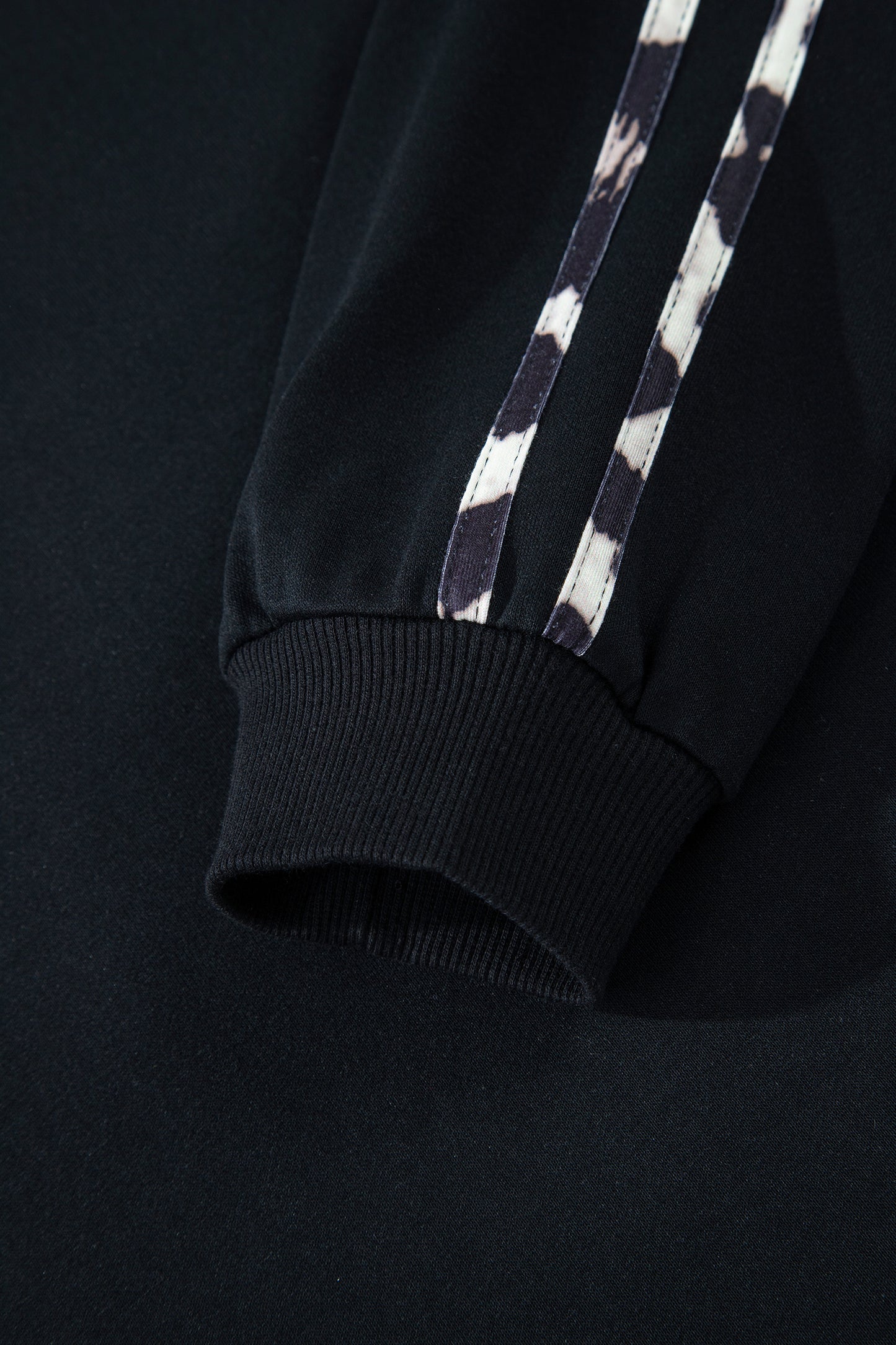 Black Contrast Leopard Trim Casual Sweatshirt Pant Set