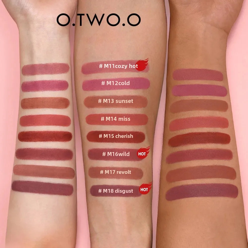 O.TWO.O Matte Velvet Lipstick