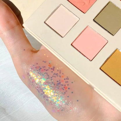 Affordable 18-Color Cat Eye Shadow Palette