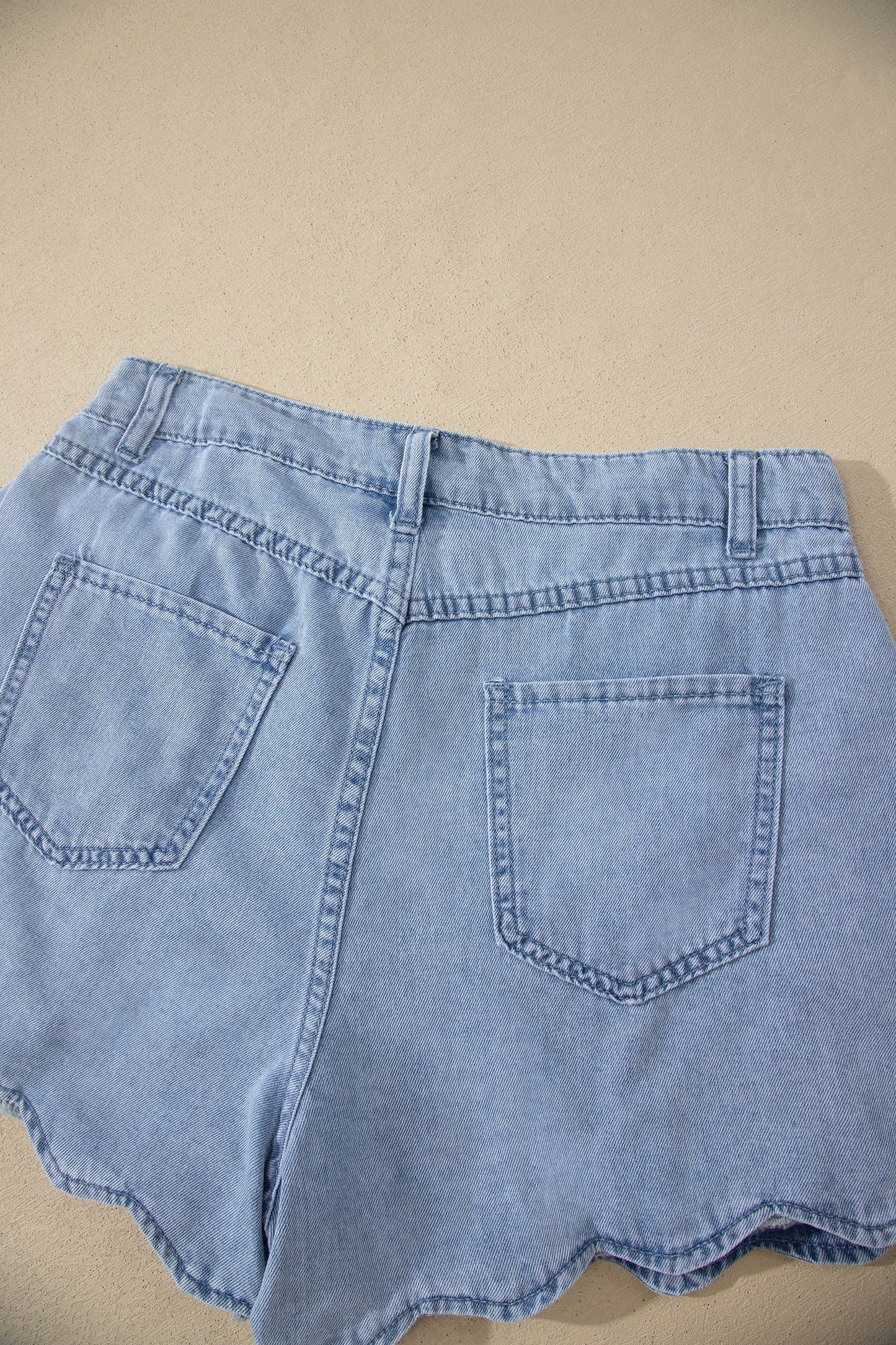 Myosotis Solid Color Scalloped Trim Casual Denim Shorts