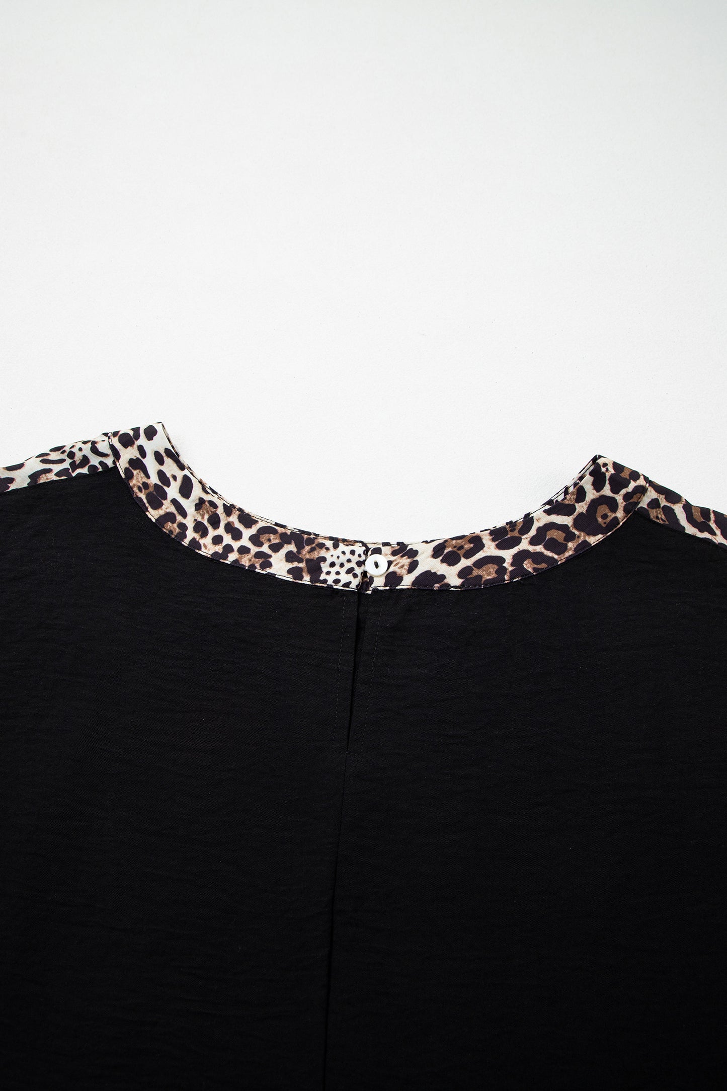 Black Plus Size Leopard Patchwork Round Neck Loose Tee