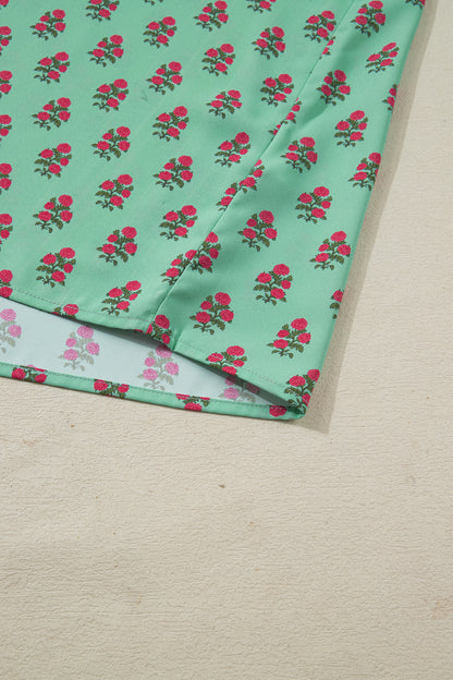 Green Plus Size Floral Print Contrast Trim V Neck Bracelet Sleeve Blouse